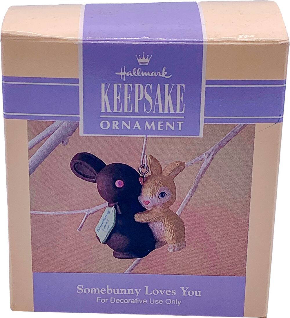 Rare 1992 Hallmark Keepsake Easter Ornament Somebunny Loves You in Mint Box